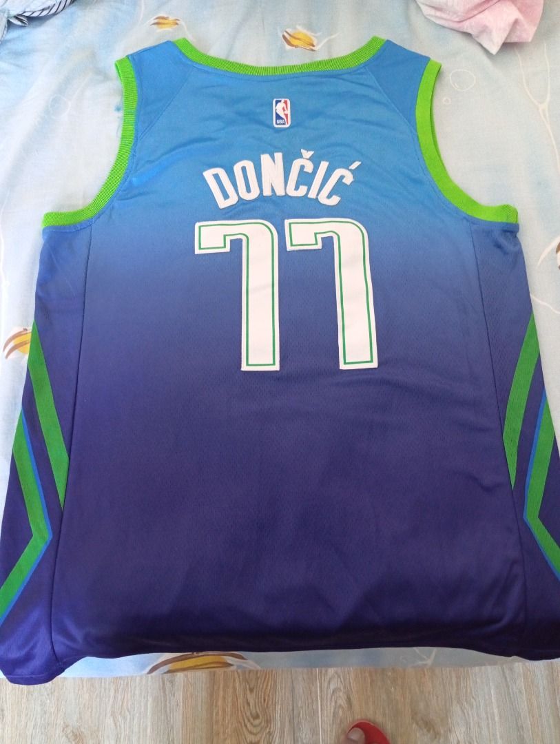 Mavericks graffiti jersey 2025