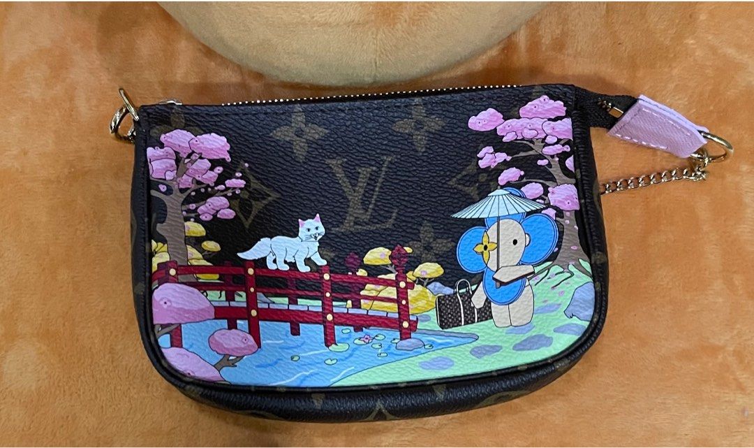 Lv christmas best sale mini pochette