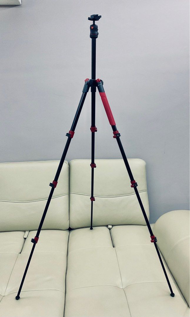 Manfrotto Befree tripod, no scratch no dent (Like new), Photography, Photography Accessories