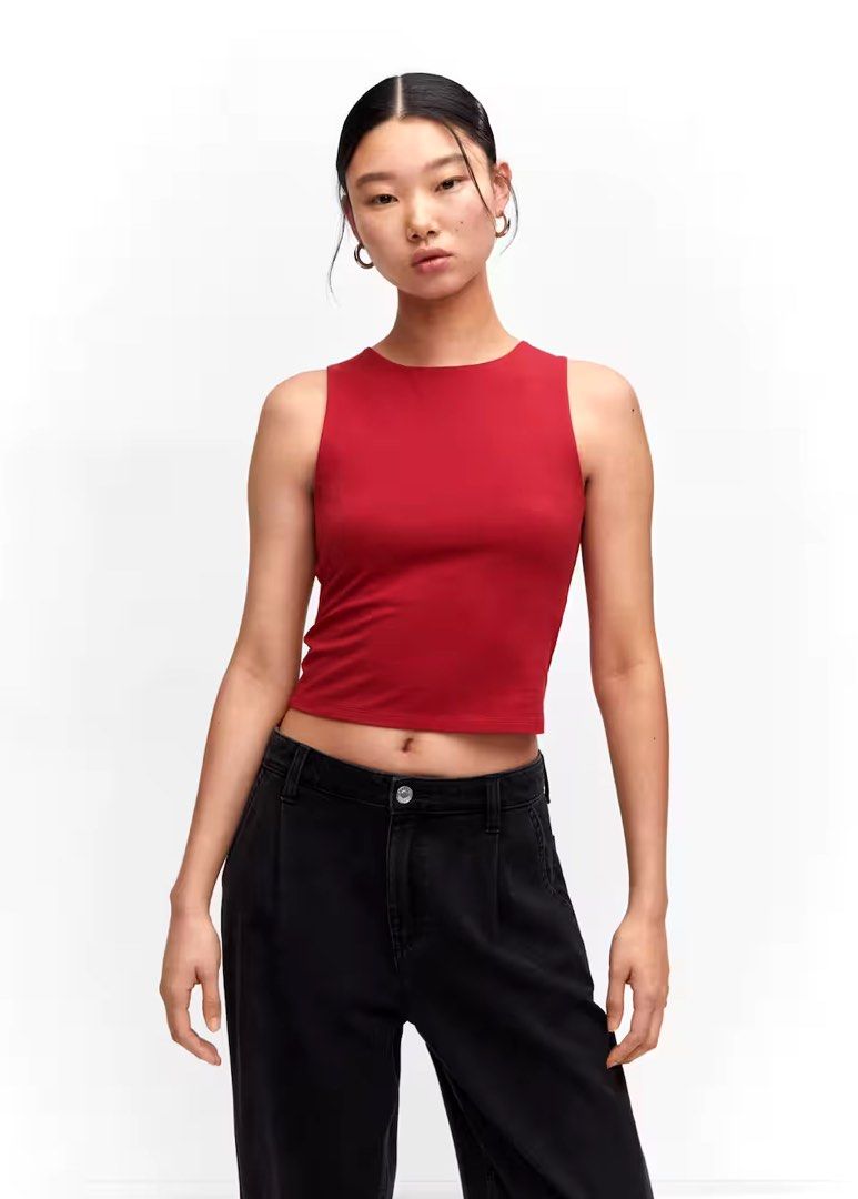 Mango Modal Crop Top (Category: Sleeveless) located in Quezon City. Submitted by alimo13 (Listing ID 1274521725, Image 1). Description: Mango Modal Crop Top Size M Color: Cherry BNWT! RFS: too big Helping tags: Red tank top.