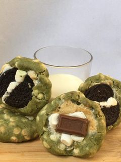 Matcha cookies. Available in 30g and 50g. Starts @₱130