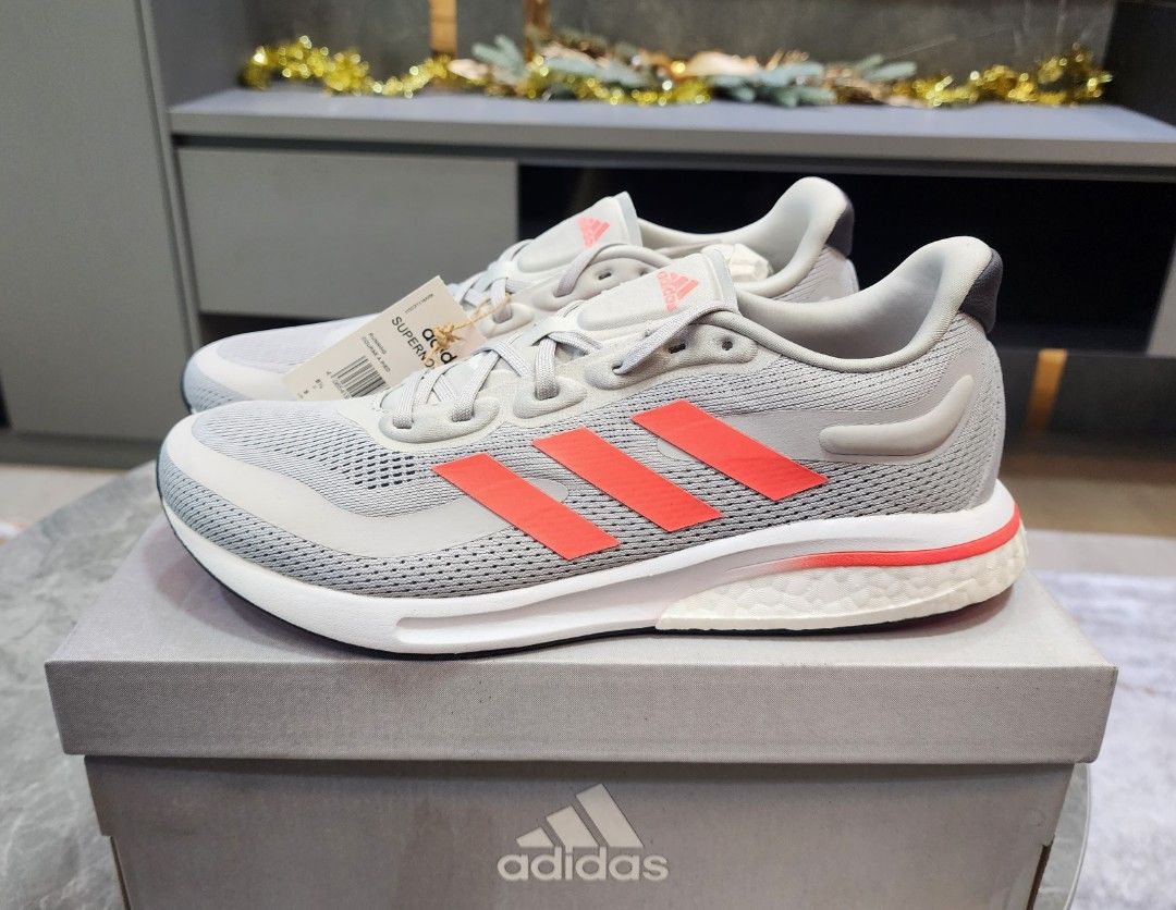 Men s US 9 Adidas Supernova M Running Shoes Men s Fashion