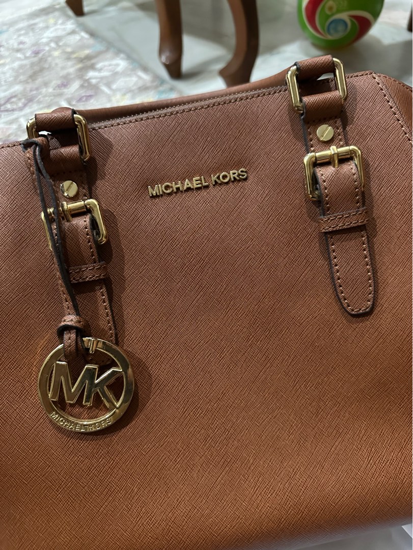Mk tan handbag clearance
