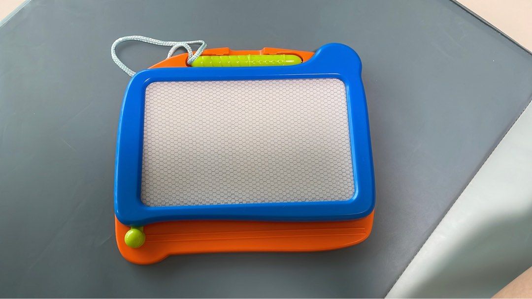 Mini doodle board, Hobbies & Toys, Toys & Games on Carousell