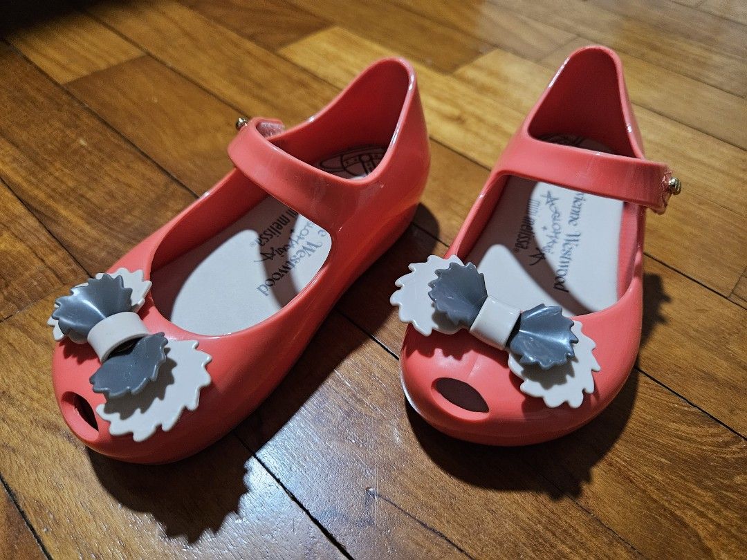 Melissa vivienne westwood kids shop