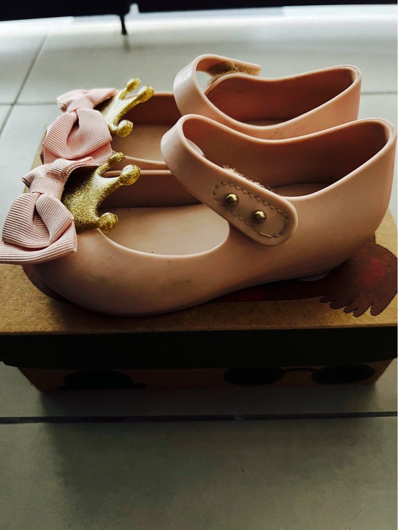 Mini melissa princess discount shoes