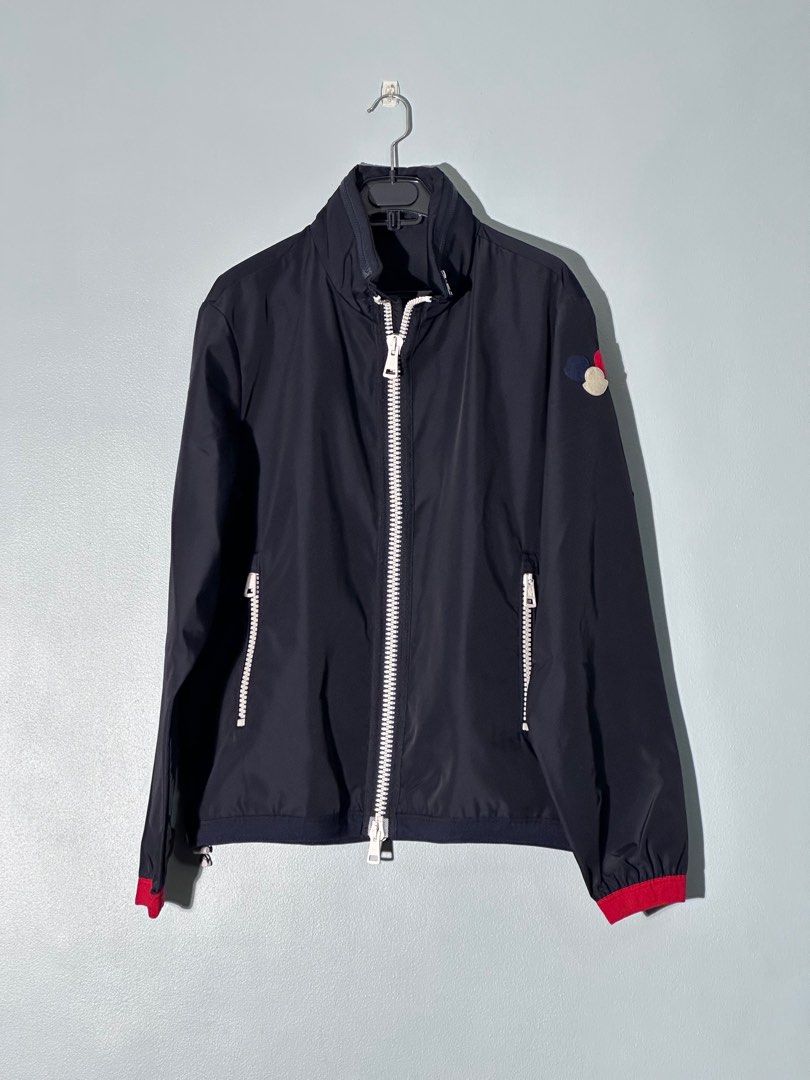Moncler alshat sales