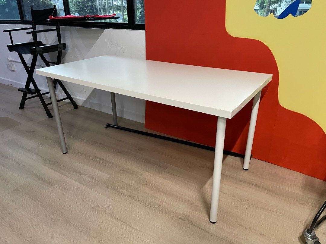 Ikea moving outlet table