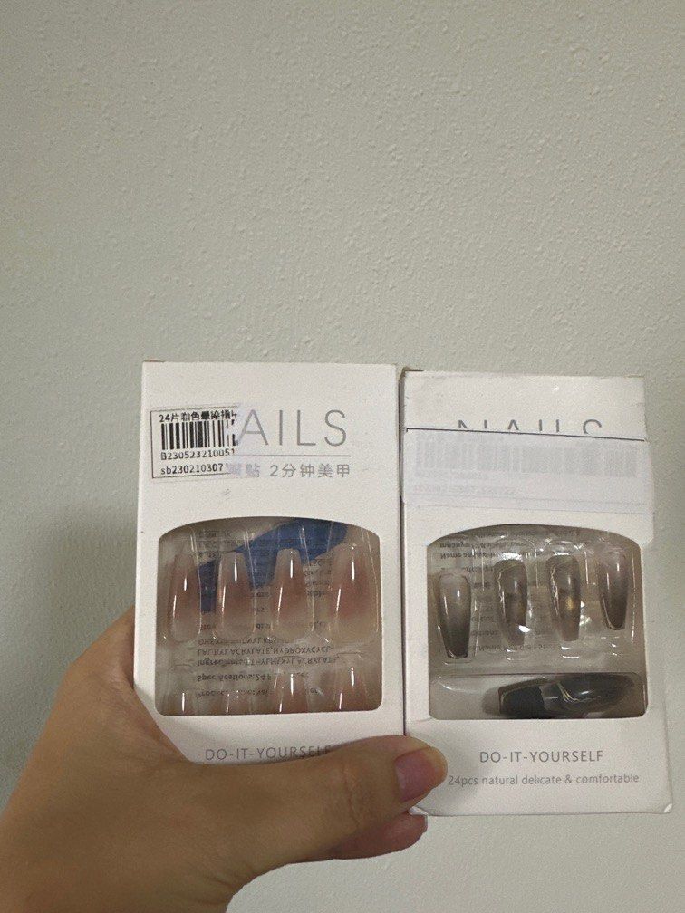 Nail sets (Category: Hands & Nails) located in Singapore. Submitted by jmywuwi (Listing ID 1274437708, Image 1). Description: Brand new! Both sets for $5 Additional $2 for mailing.