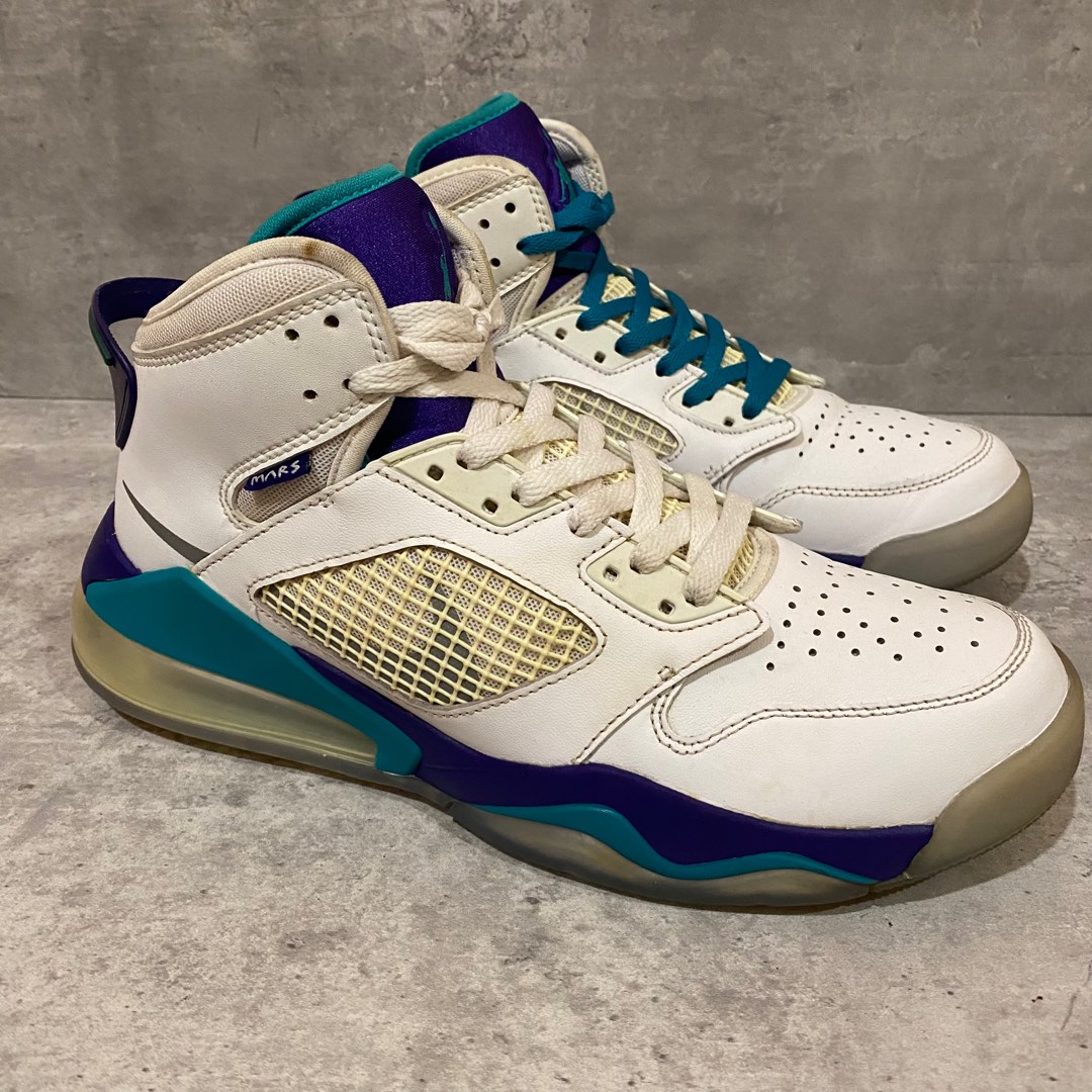 Jordan mars sales 270 grape