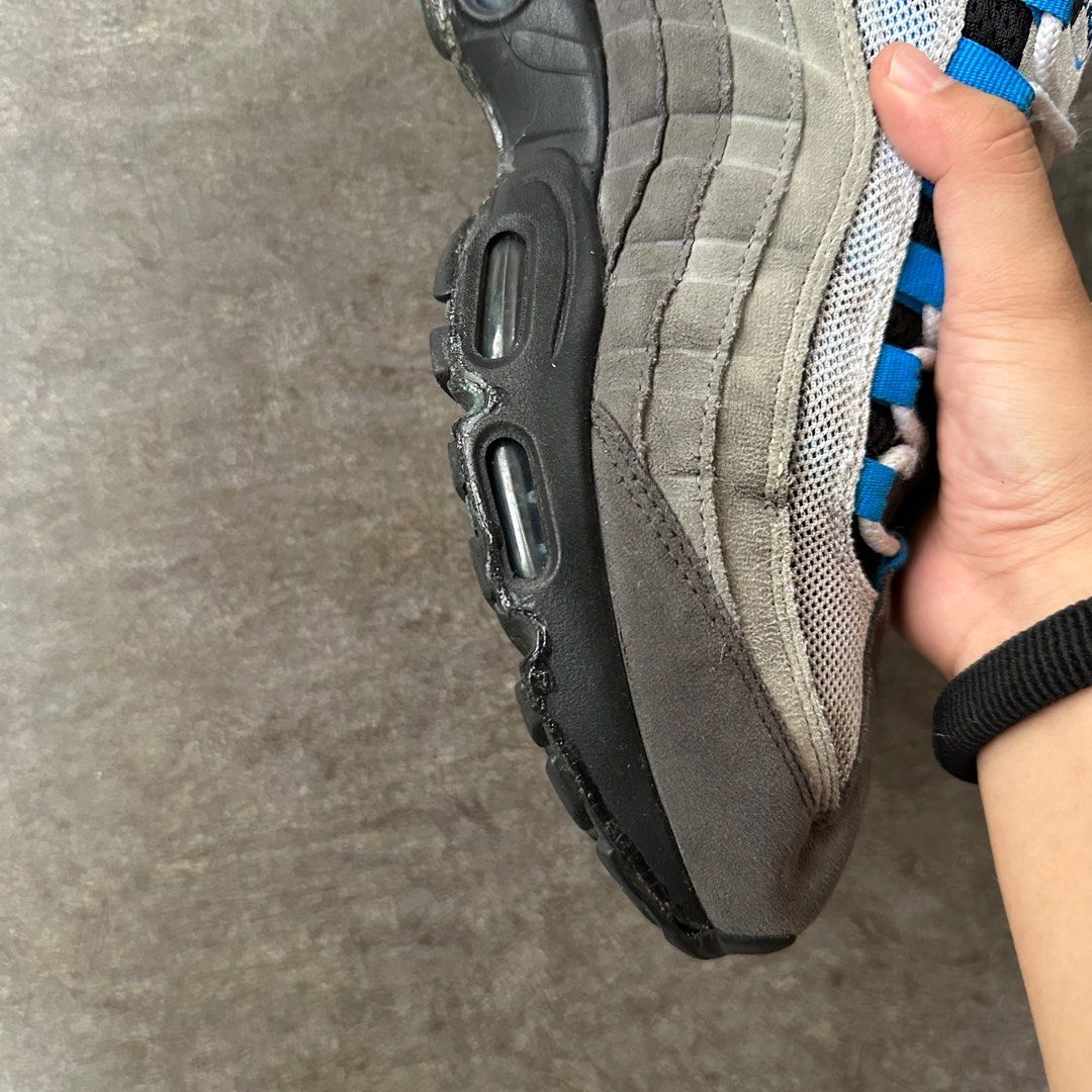 Air max 95 deals crystal blue on feet