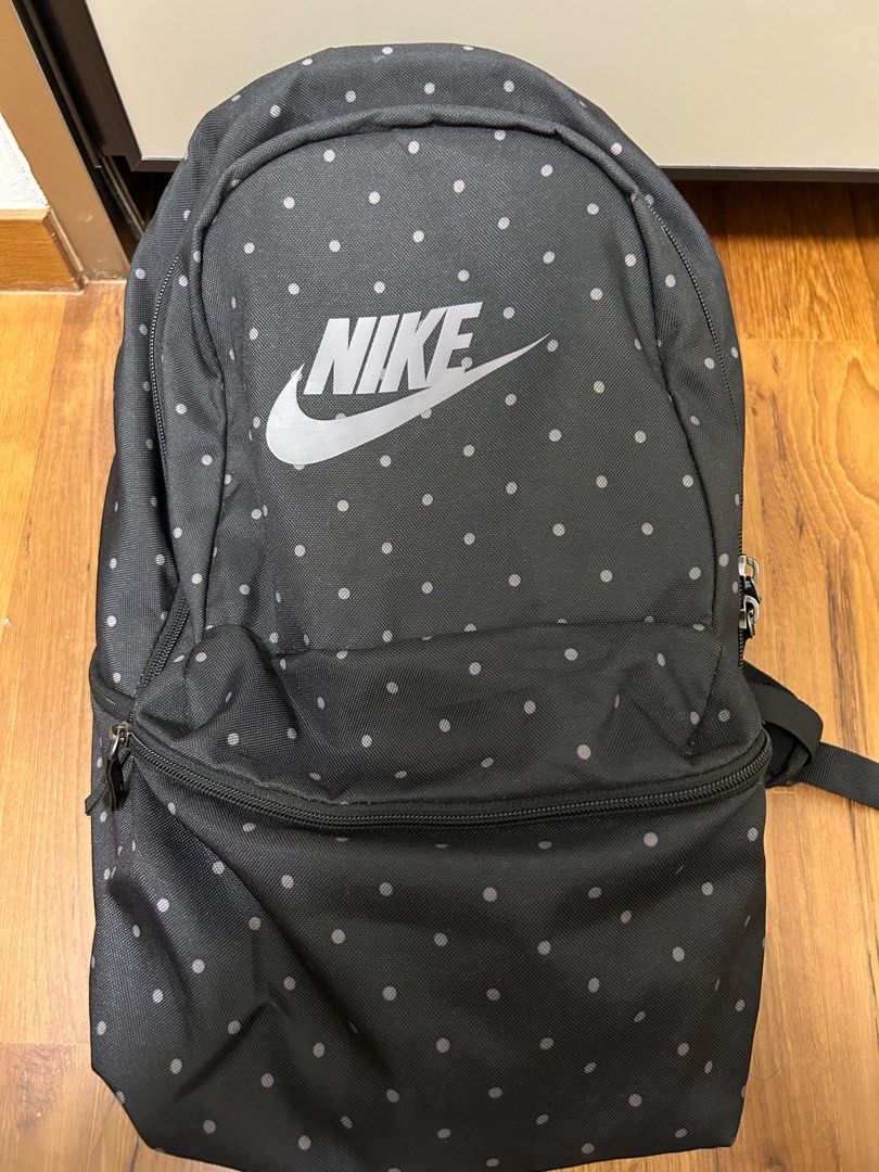 Nike heritage polka backpack store
