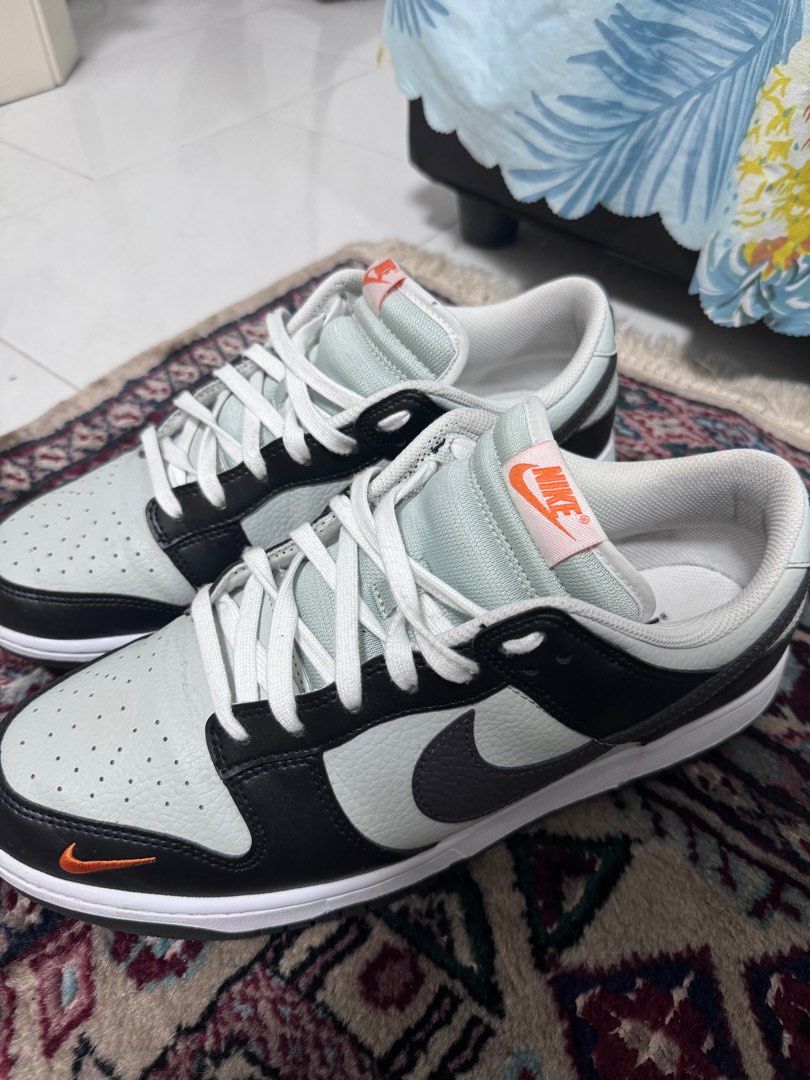 Nike 27 white black total orange sale