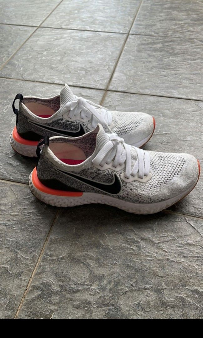 Nike epic react flyknit 2 silver discount