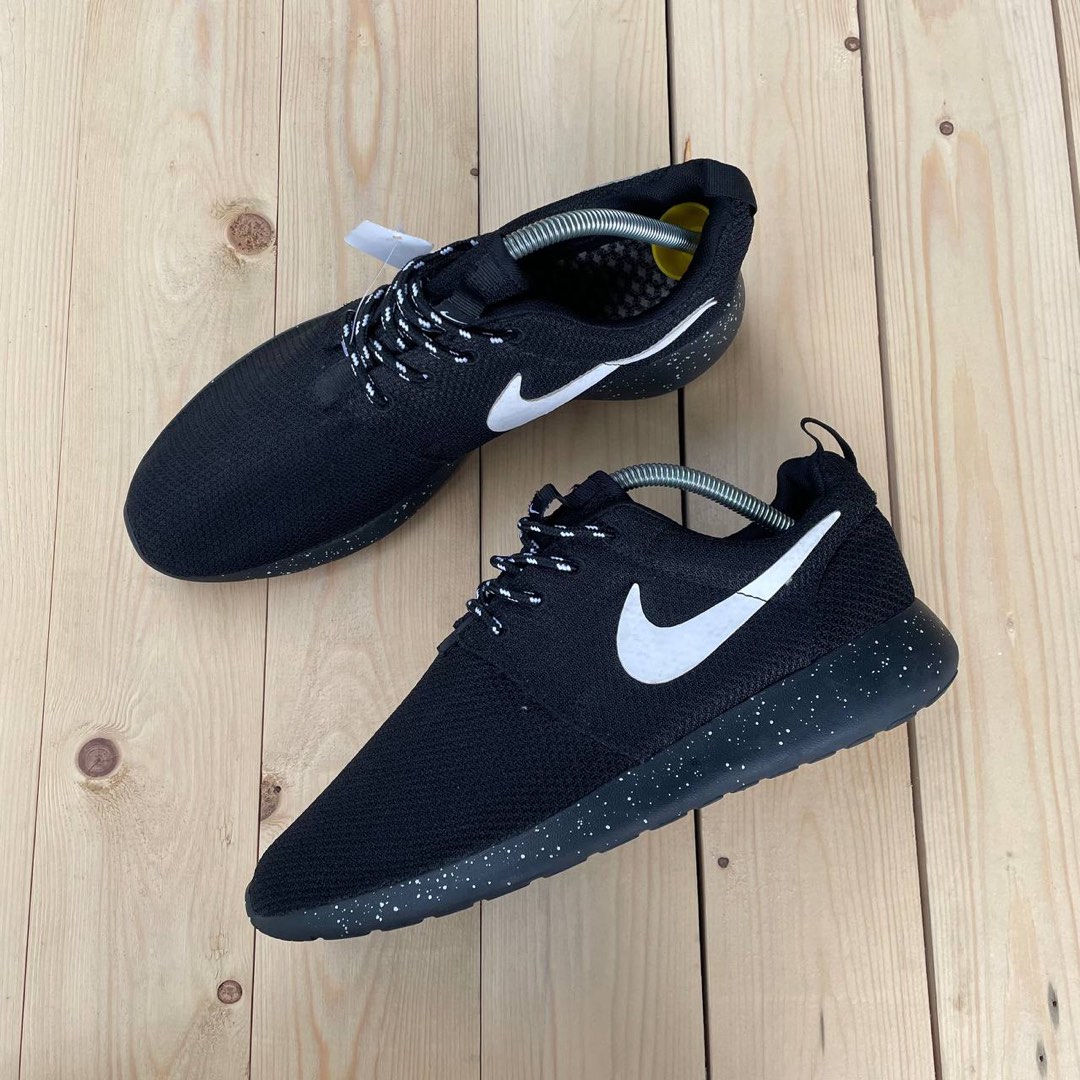 Nike roshe run uk store