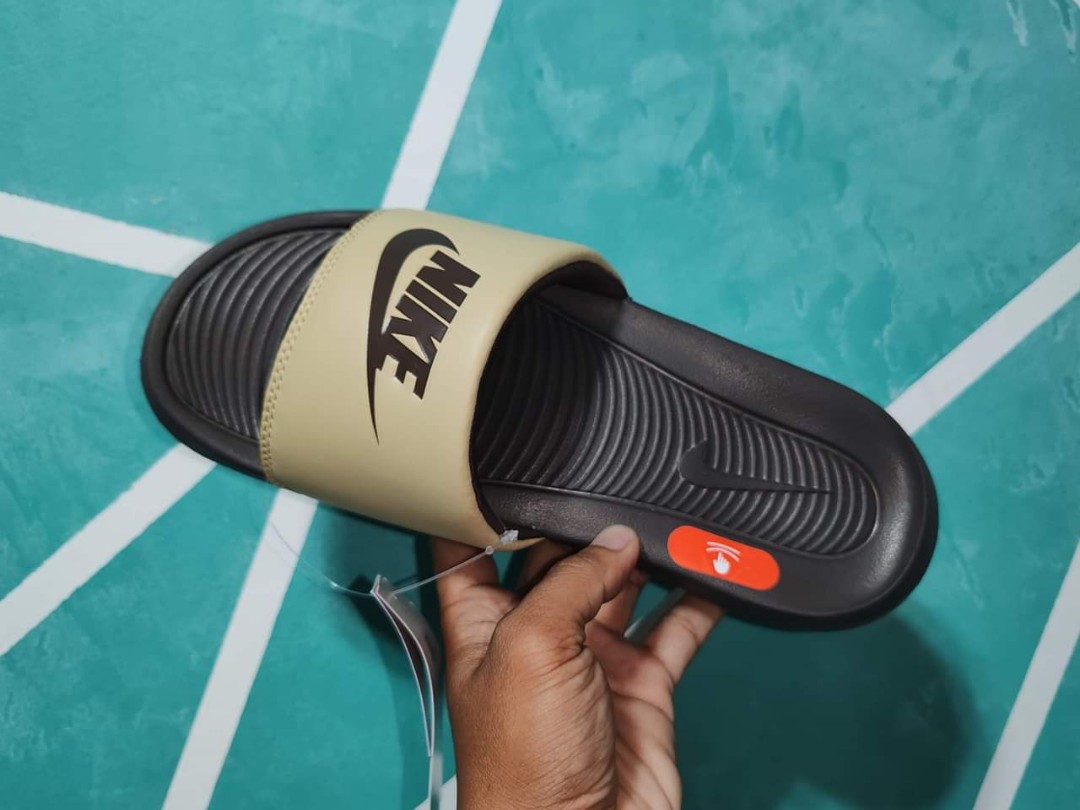 Nike Slide, Men's Fashion, Footwear, Slippers & Slides On Carousell