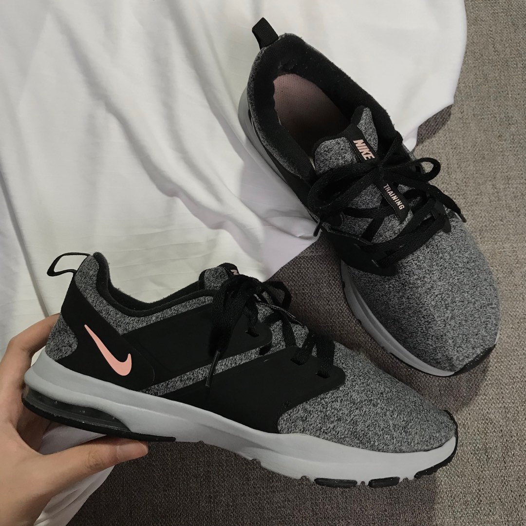 wmns nike air bella