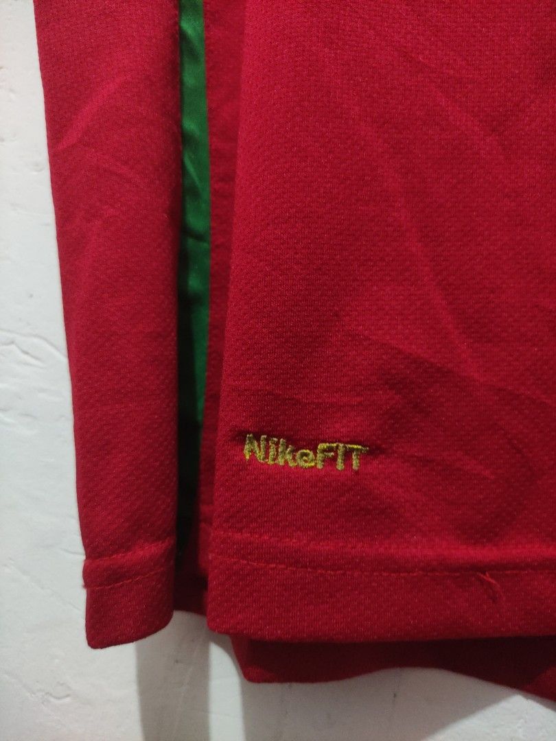 Nike portugal hot sale ronaldo jersey