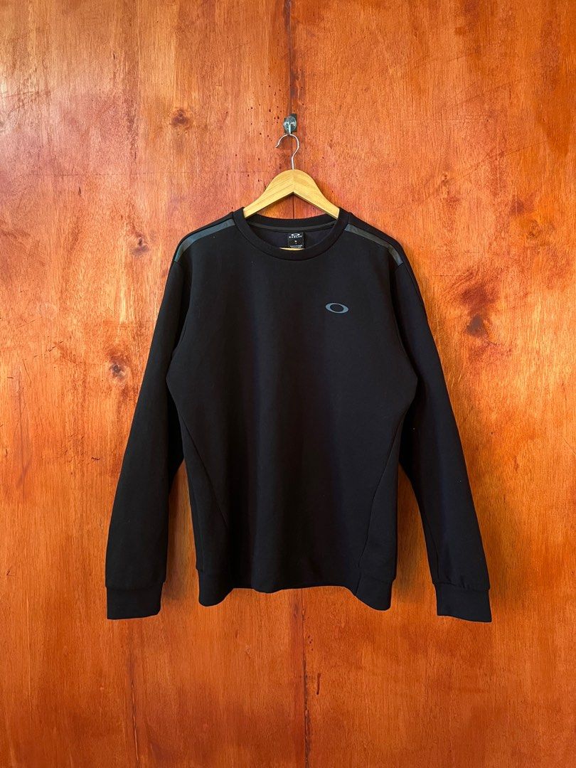 Oakley sweatshirt top