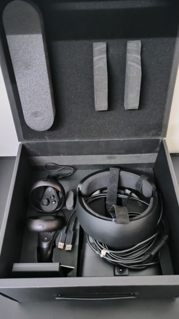 Oculus rift best sale s used