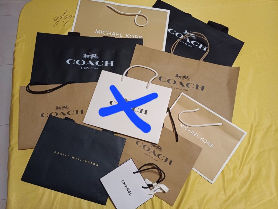 Paper bag Gucci LV Fendi Prada Coach Michael Kors Chanel Daniel Wellington Tory burch Chloe Victoria secret London boy Charles and keith SK