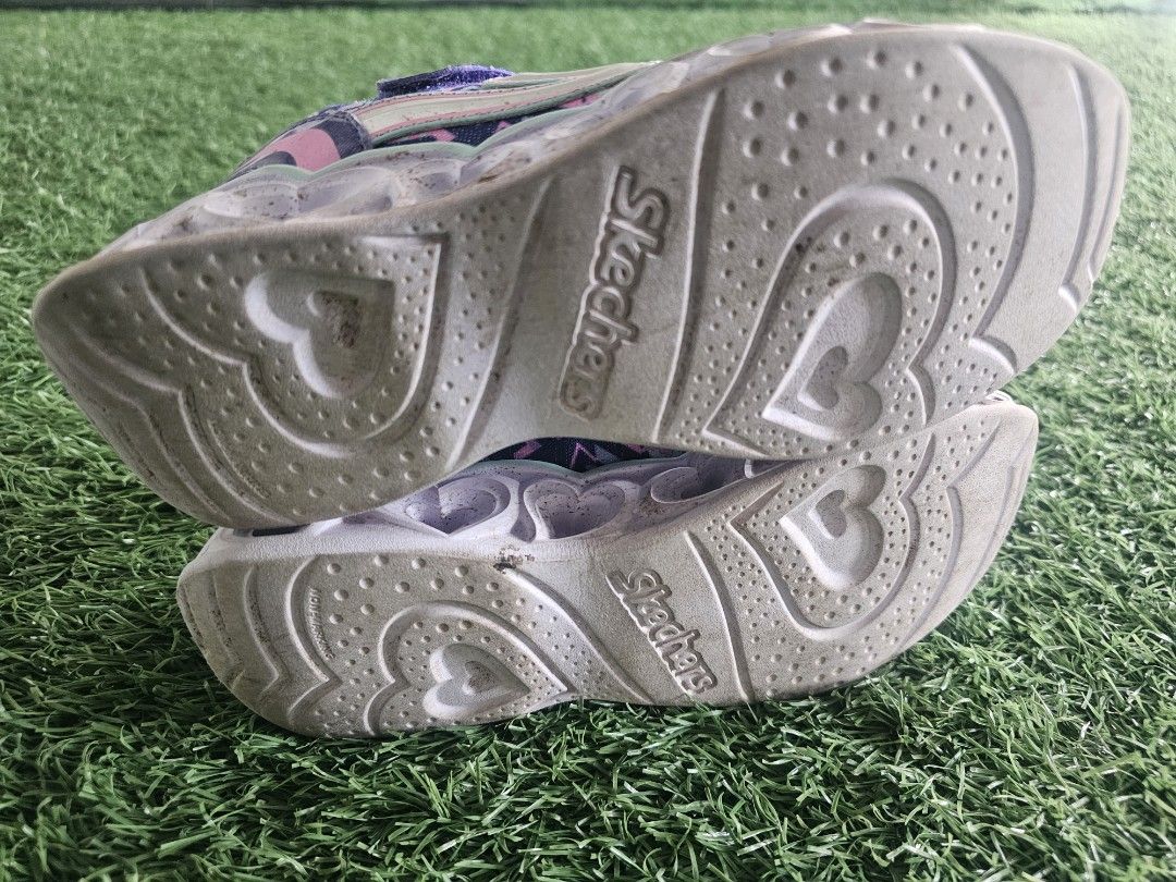 Skechers outlet size 2