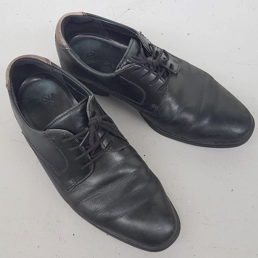 Ecco shoes work deals