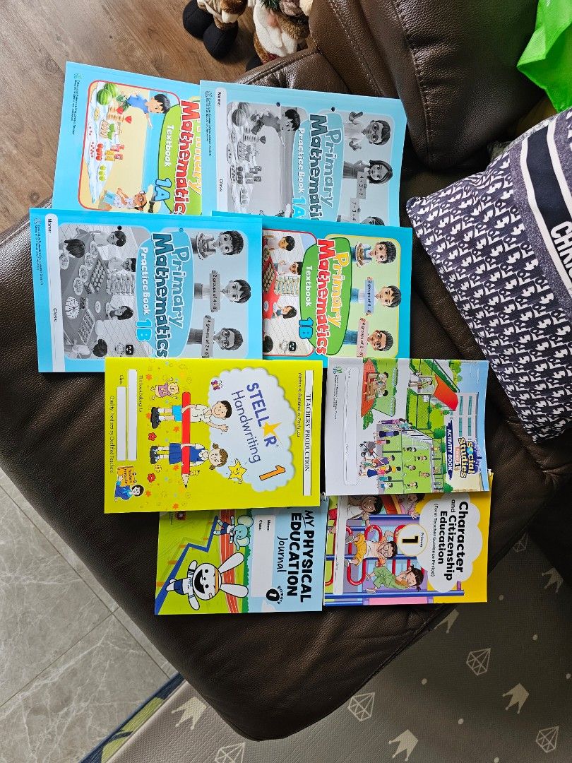 Primary school P1 text books, Hobbies & Toys, Books & Magazines ...