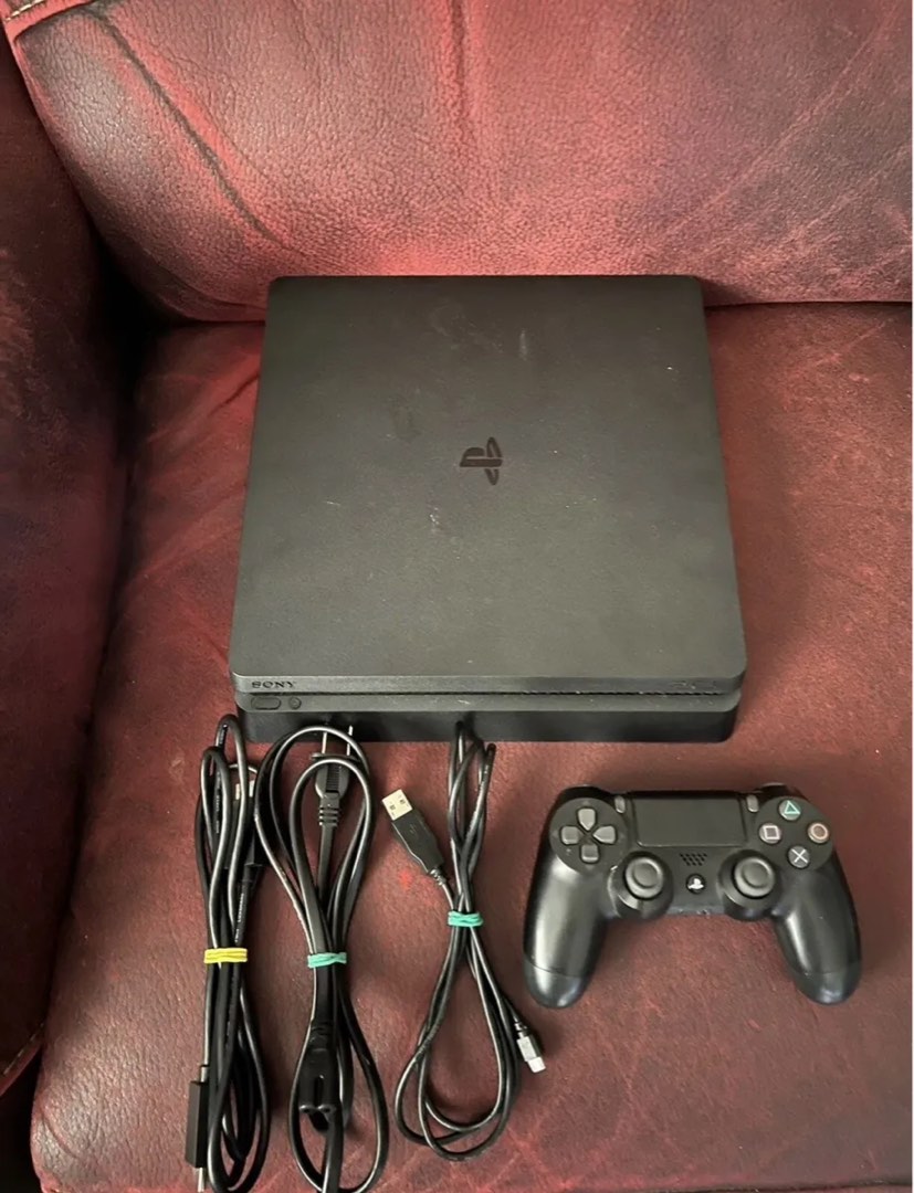 Playstation 4 slim used clearance