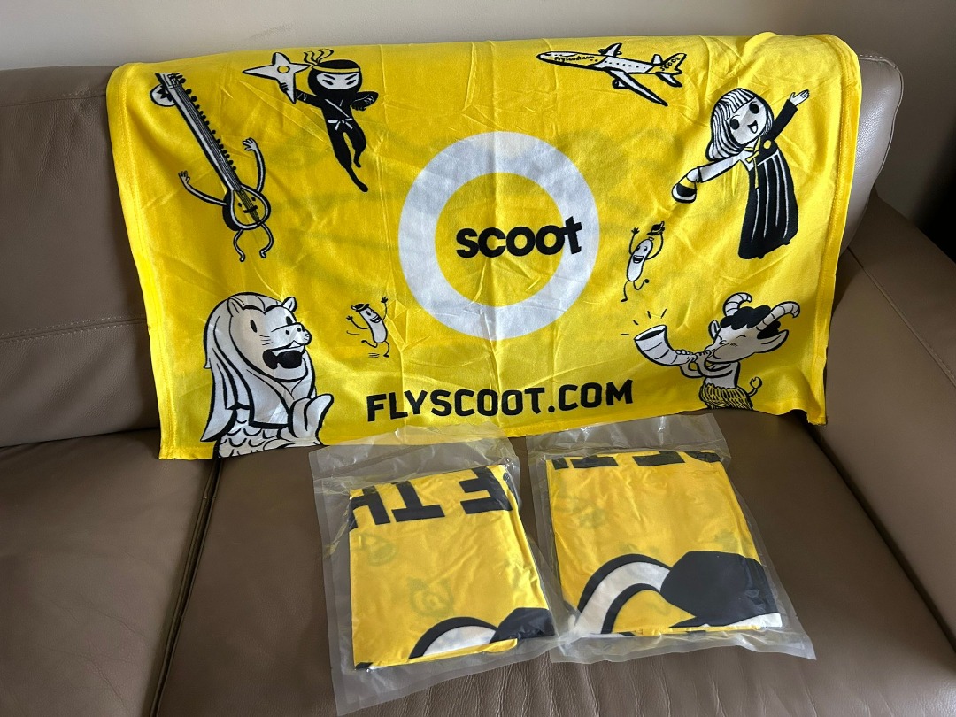 Scoot Blanket - unopened, Furniture & Home Living, Bedding & Towels on Carousell