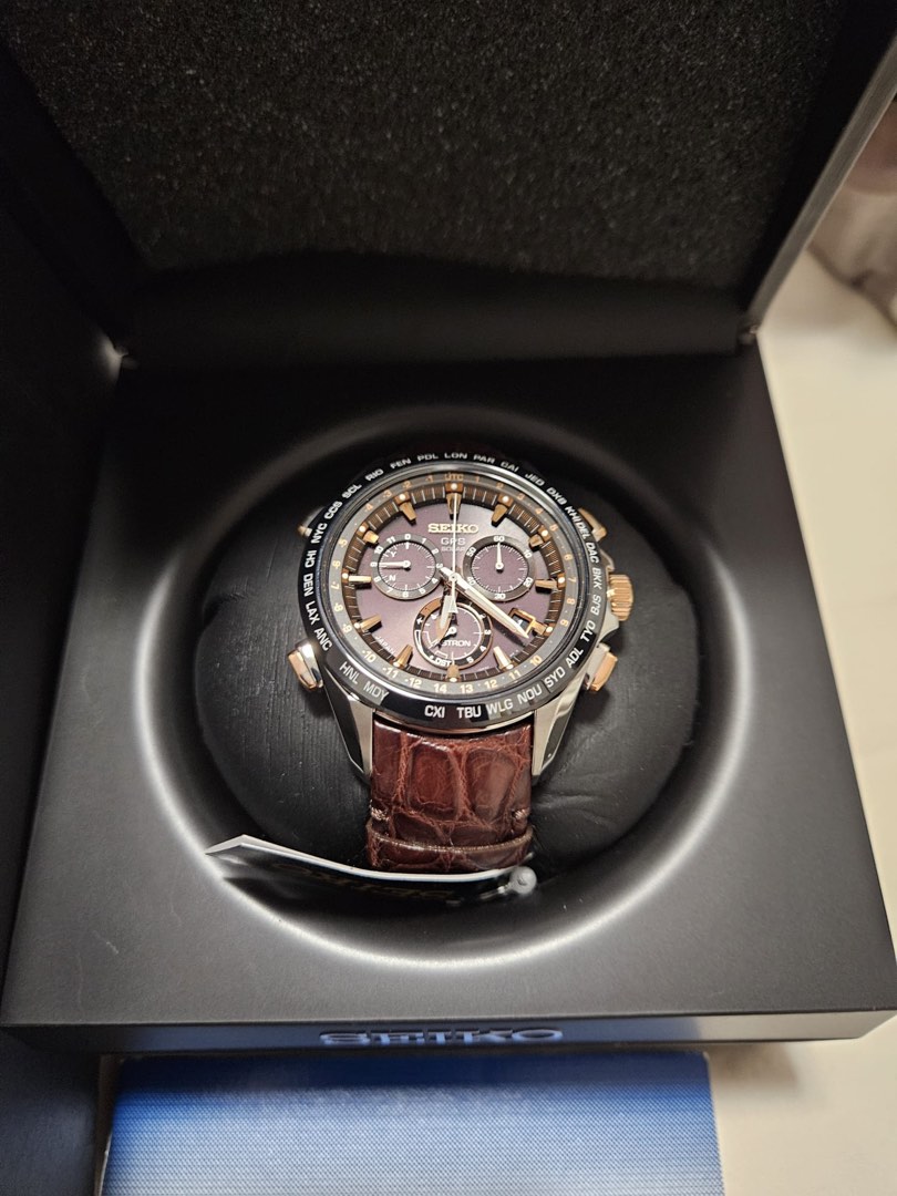 Seiko 2025 astron sse025j1