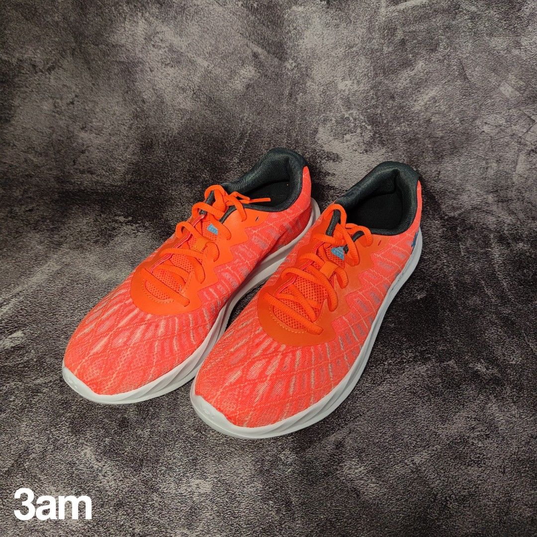Sepatu running under armour outlet