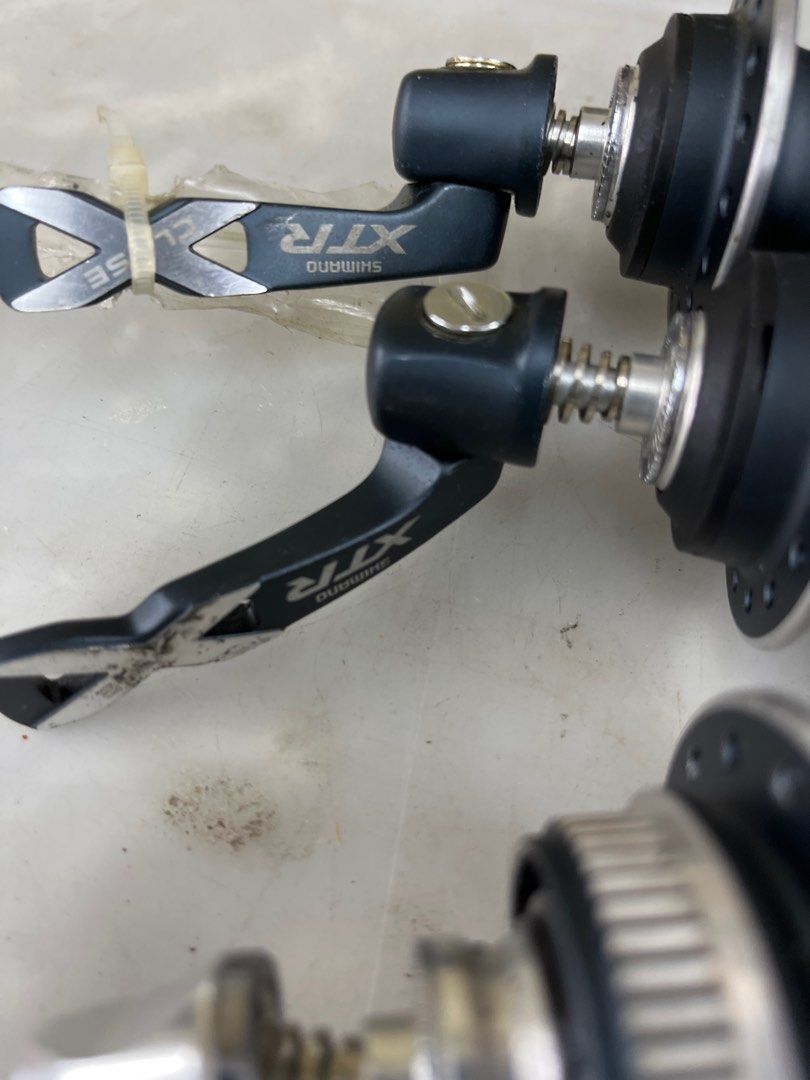 Ensemble d'essieu de pédale de pédales de vélo Shimano  18