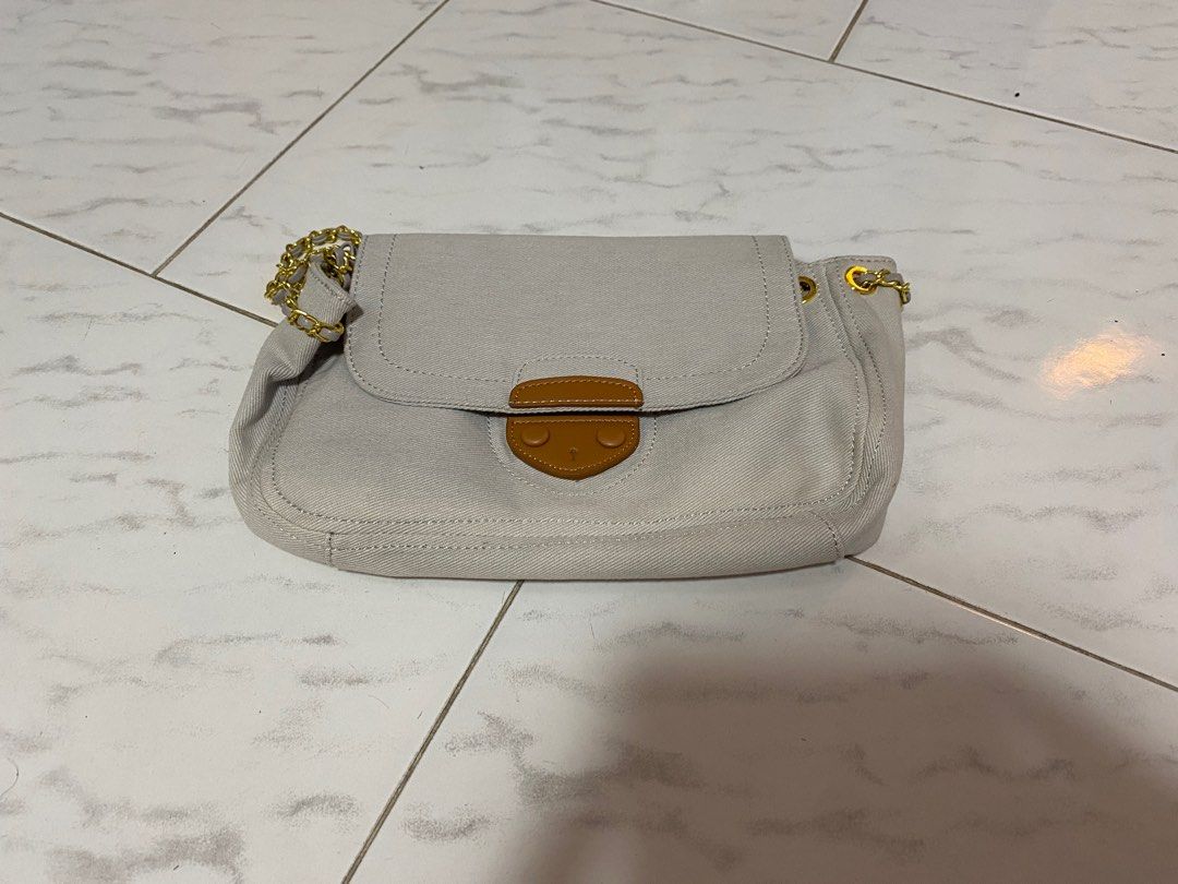 Chain shoulder cheap purse