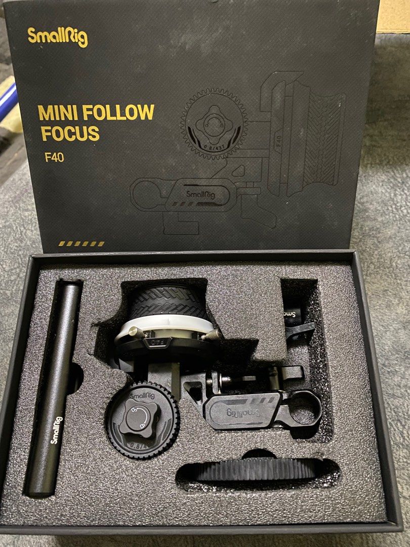 Small Rig F40 SmallRig Mini Follow Focus F40 3010, Photography, Lens & Kits on Carousell