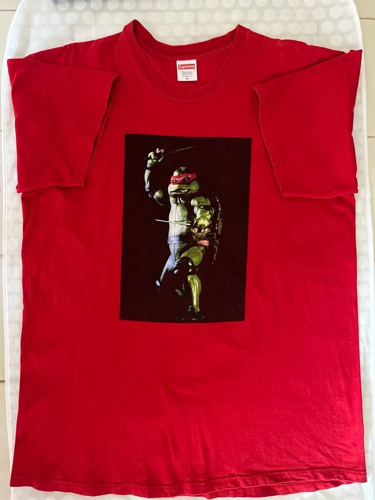 Raphael tee shop