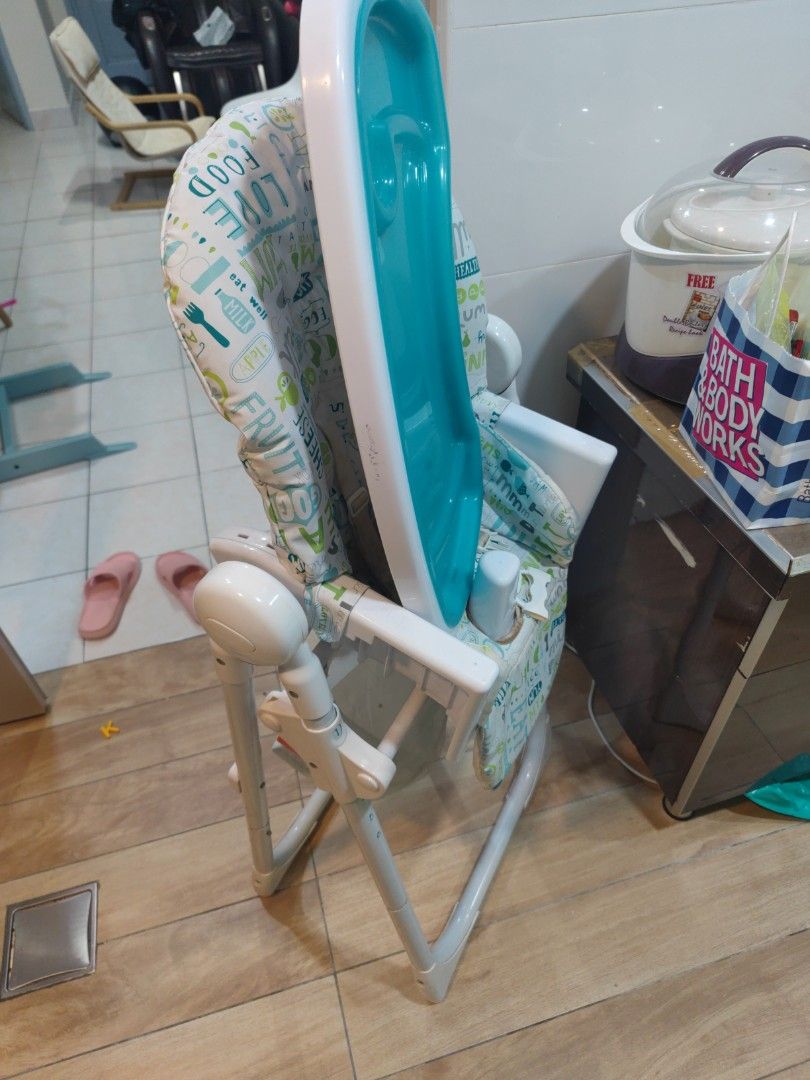 Sweet cherry shop baby chair