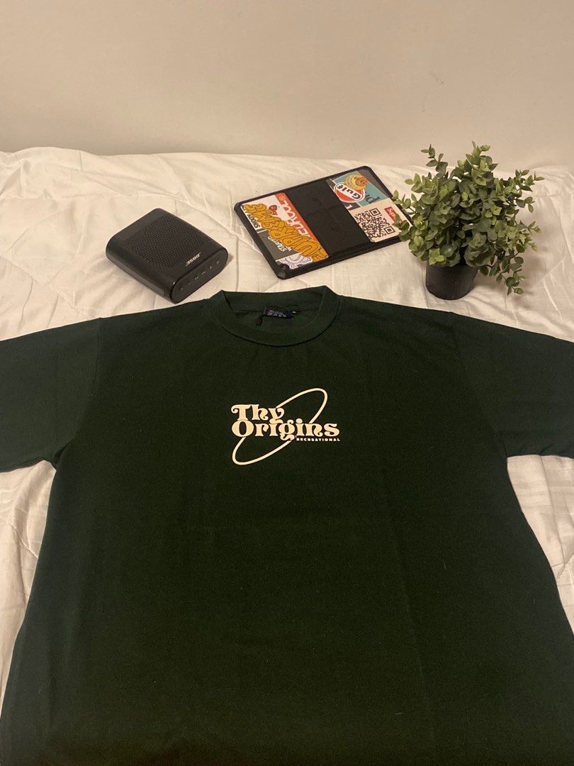 THY ORIGINS green tee - SIZE XL (Category: Tshirts & Polo Shirts ) located in Makati City. Submitted by Cobykobe (Listing ID 1274492033, Image 1). Description: 9/10 Condition Bought from Thy Origins Store Buyer will shoulder SF.
