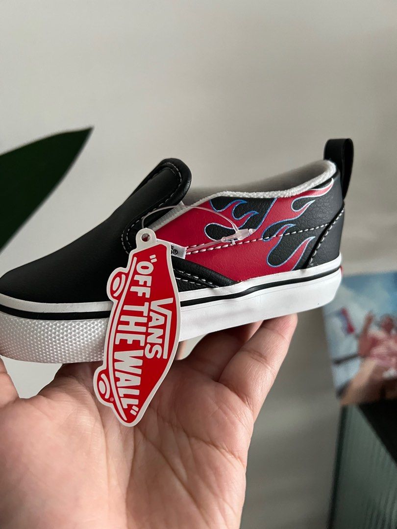 Childrens vans sales slip ons