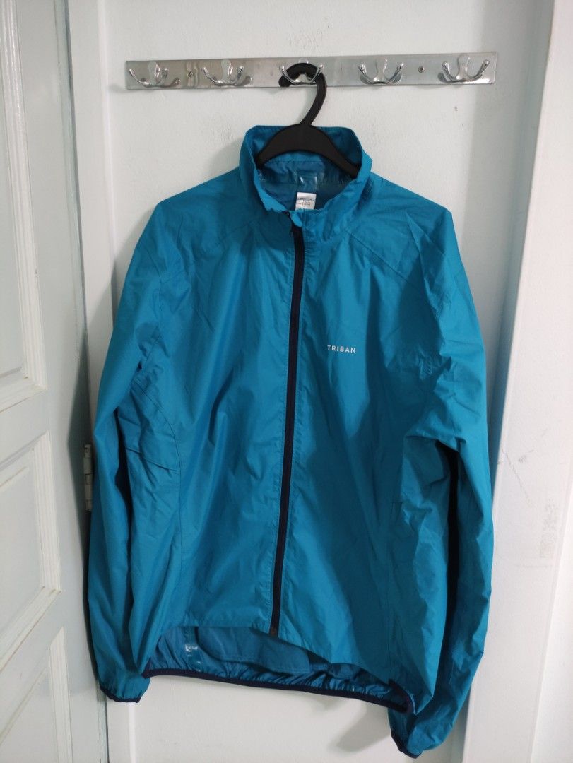 Rain sales jacket windbreaker