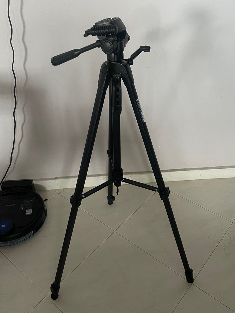 SLIK Mini 3 BH Tripod, Photography, Photography Accessories, Tripods &  Monopods on Carousell