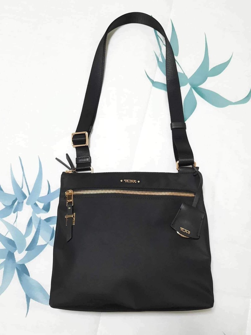 TUMI MESSENGER BAG, Women's Fashion, Bags & Wallets, Crossbody Bags on