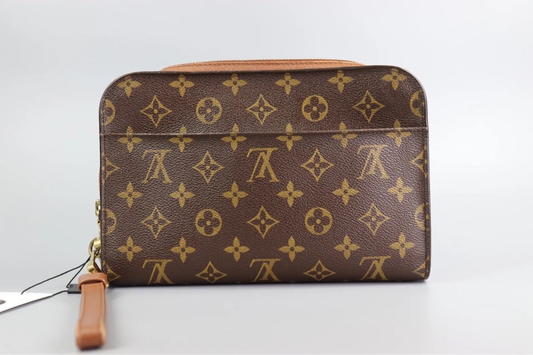 Louis vuitton orsay hotsell wristlet