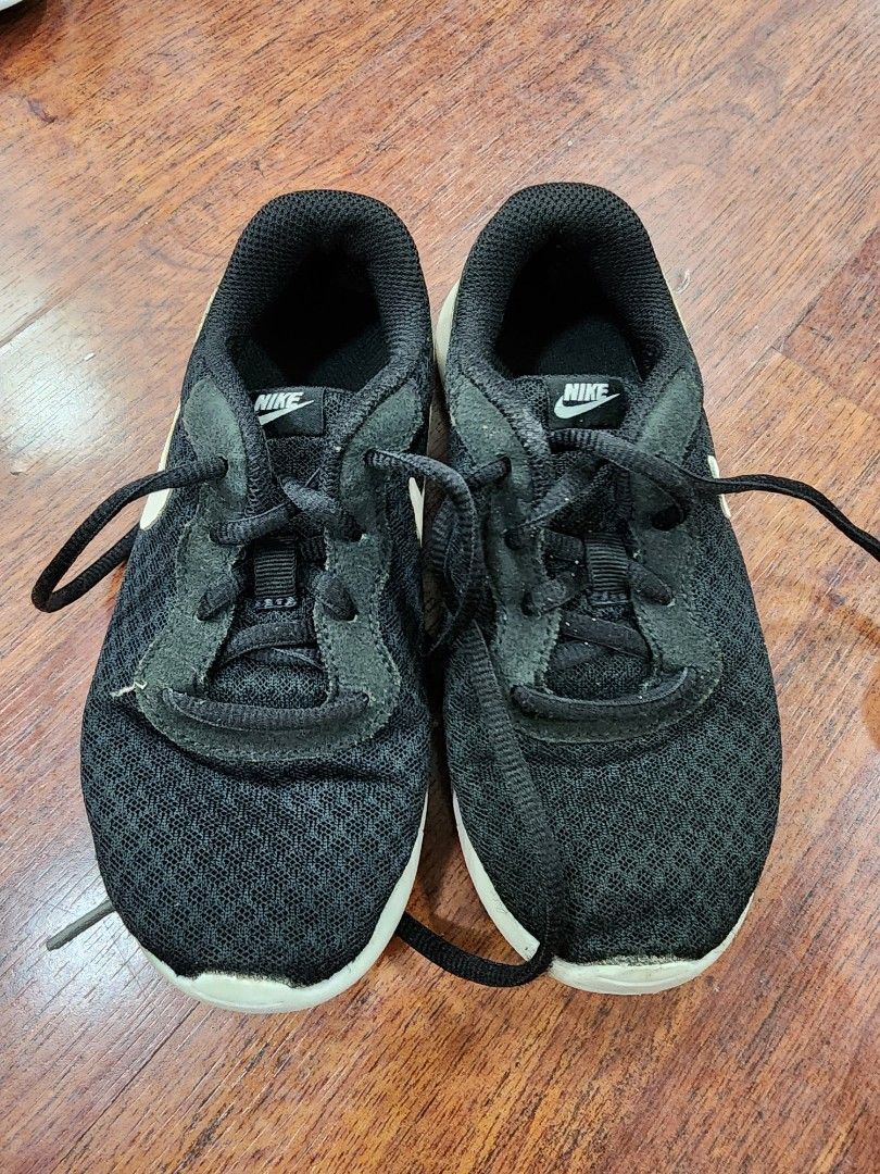 Nike 27 kids best sale black