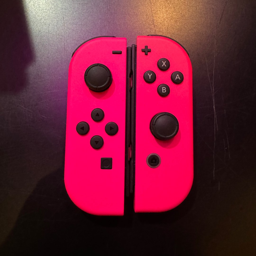 Joycons used online