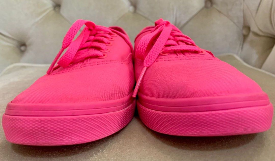 Hot pink 2024 vans womens
