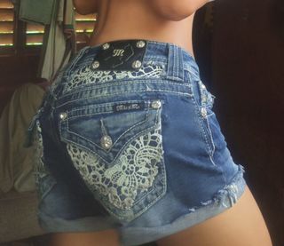 (Category: ) located in . Submitted by im_roxy (Listing ID 1257179594, Image 1). Description: .