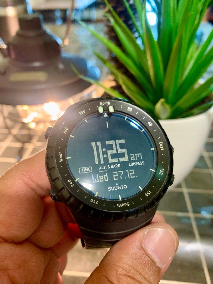 Suunto core sales all black watch