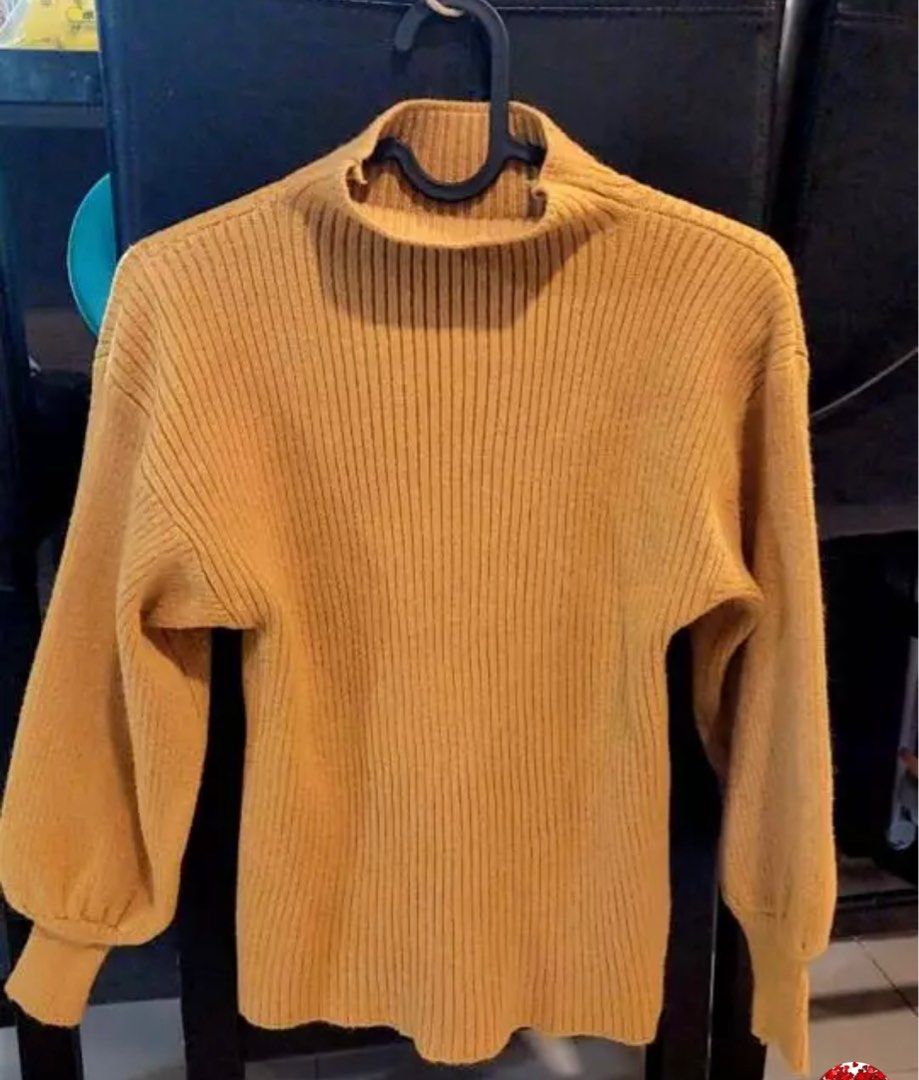 Yellow Gold Turtleneck Baggy Sleeve Knitted Sweater