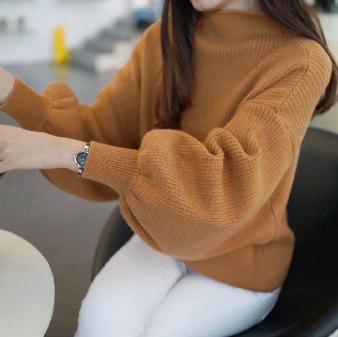 Gold turtleneck best sale sweater